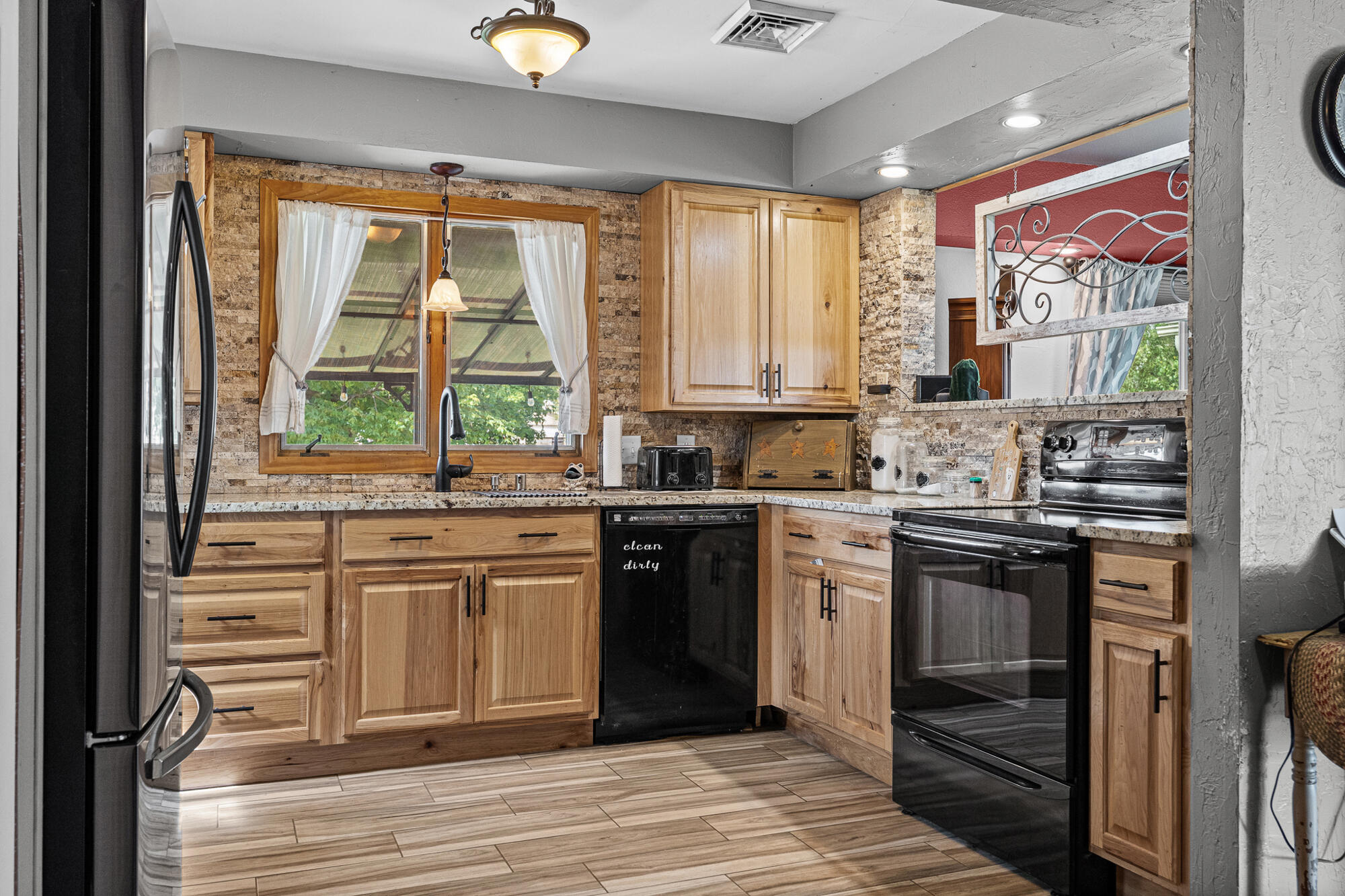 407 Long Coulee Road Holmen, WI 54636 - Photo 13 of 25 Kitchen