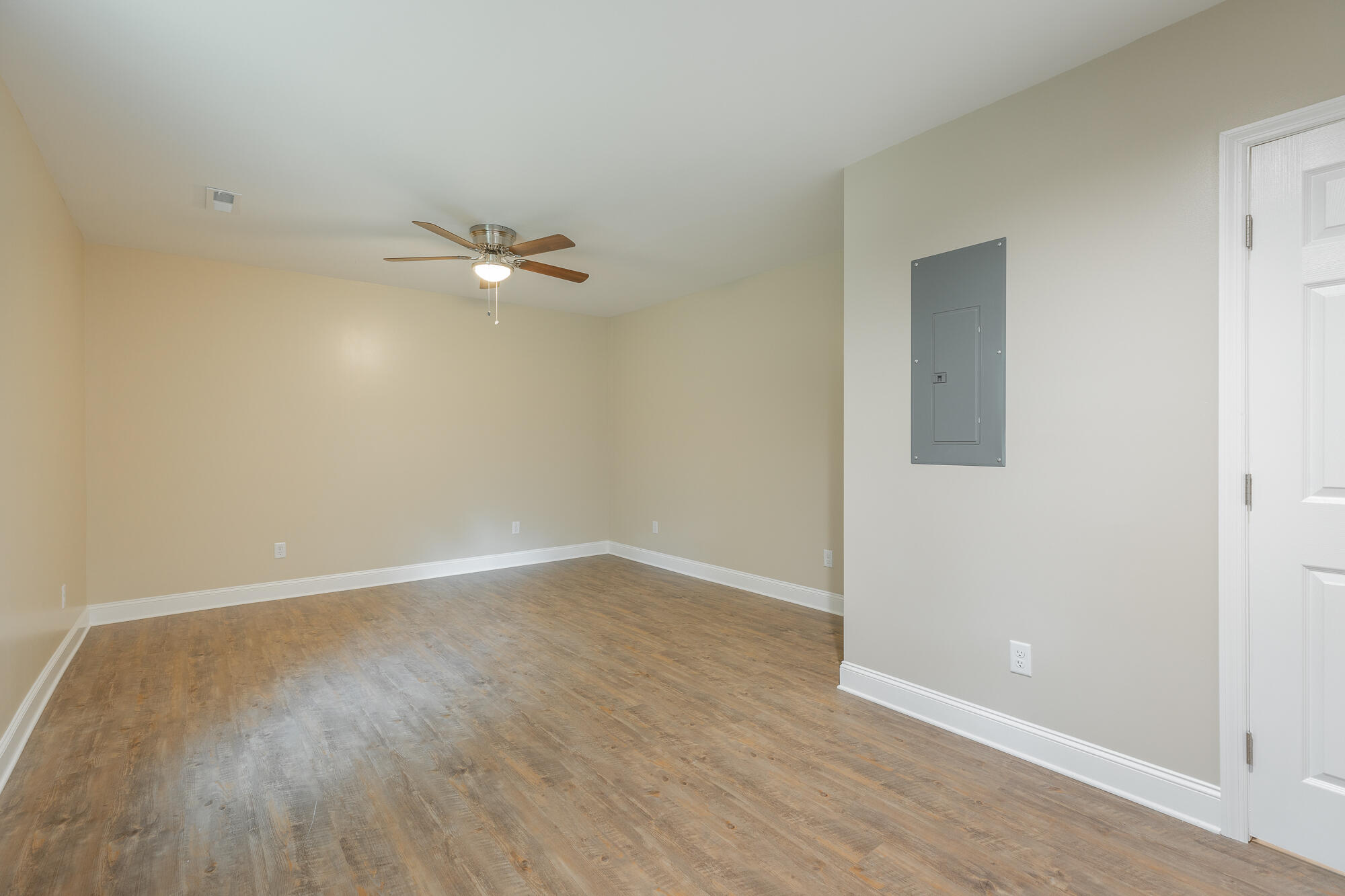 8430 Springfield Road Soddy Daisy, TN 37379 - Photo 24 of 53 8340 Springfield Road HD-19