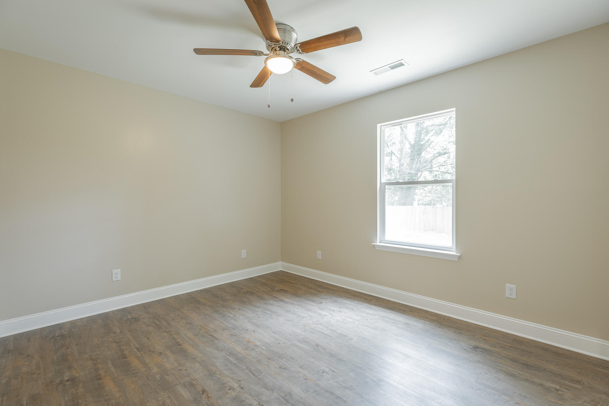 8430 Springfield Road Soddy Daisy, TN 37379 - Photo 30 of 53 8340 Springfield Road HD-25