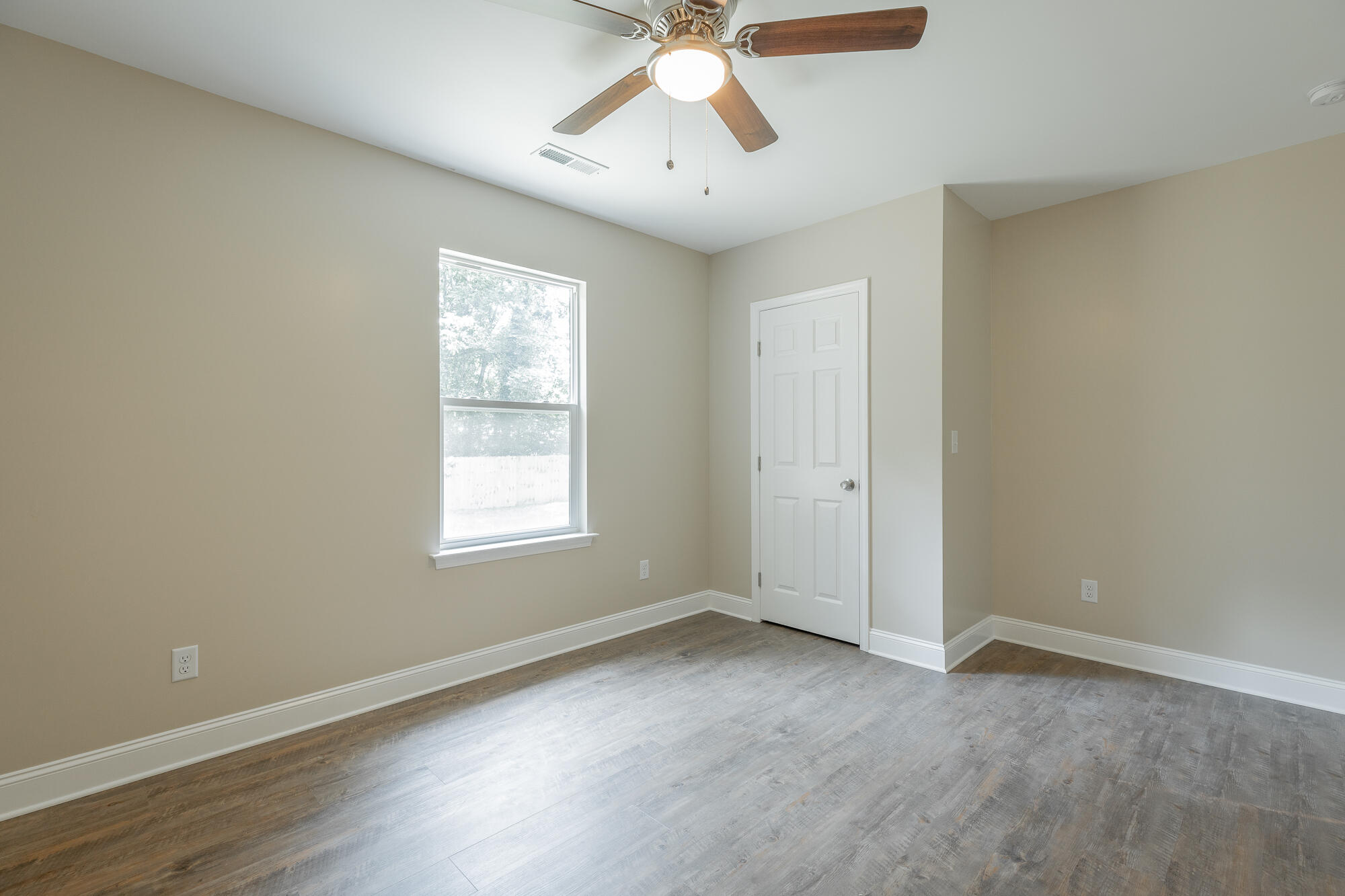 8430 Springfield Road Soddy Daisy, TN 37379 - Photo 31 of 53 8340 Springfield Road HD-26