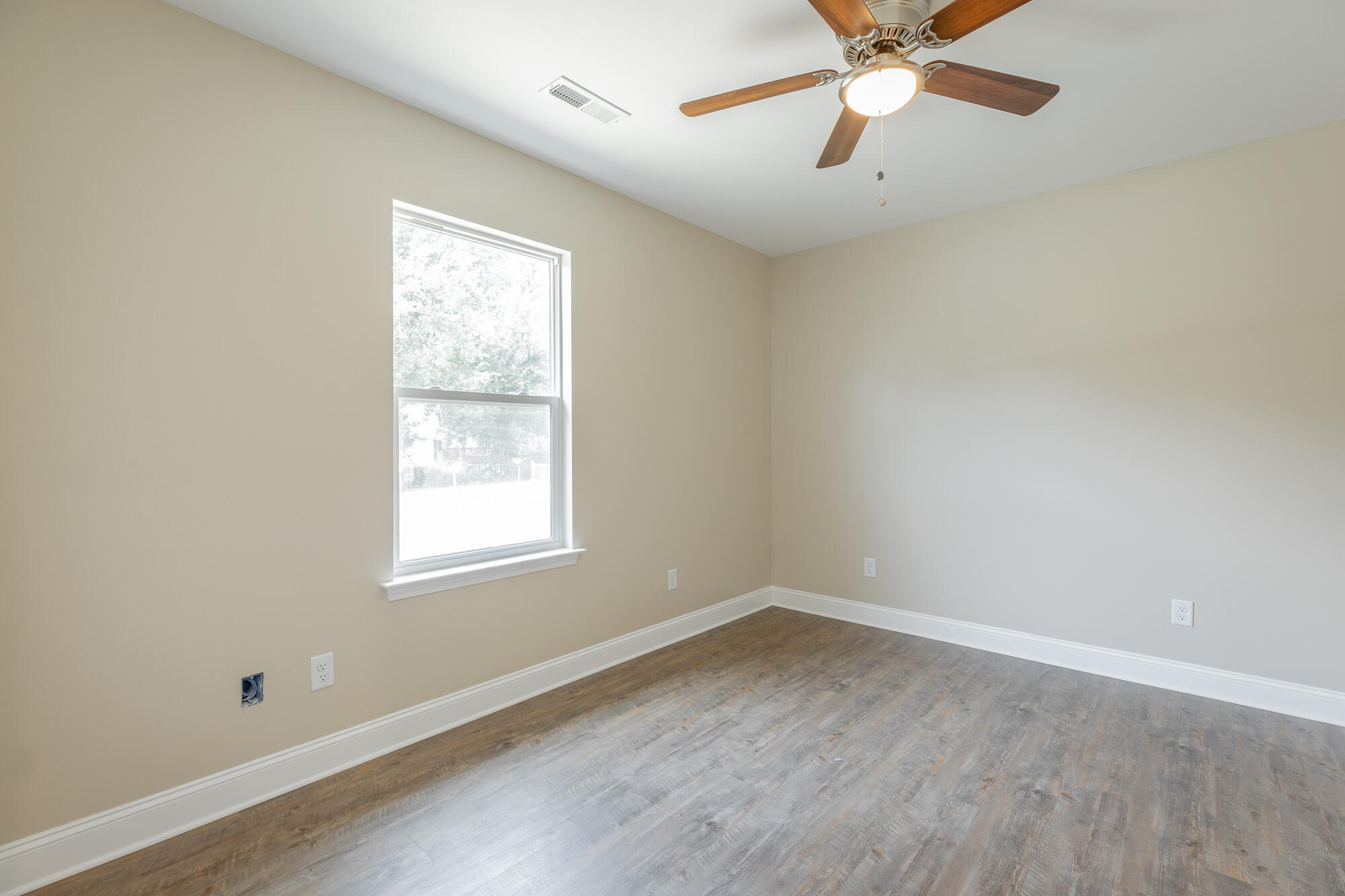 8430 Springfield Road Soddy Daisy, TN 37379 - Photo 33 of 53 8340 Springfield Road HD-28