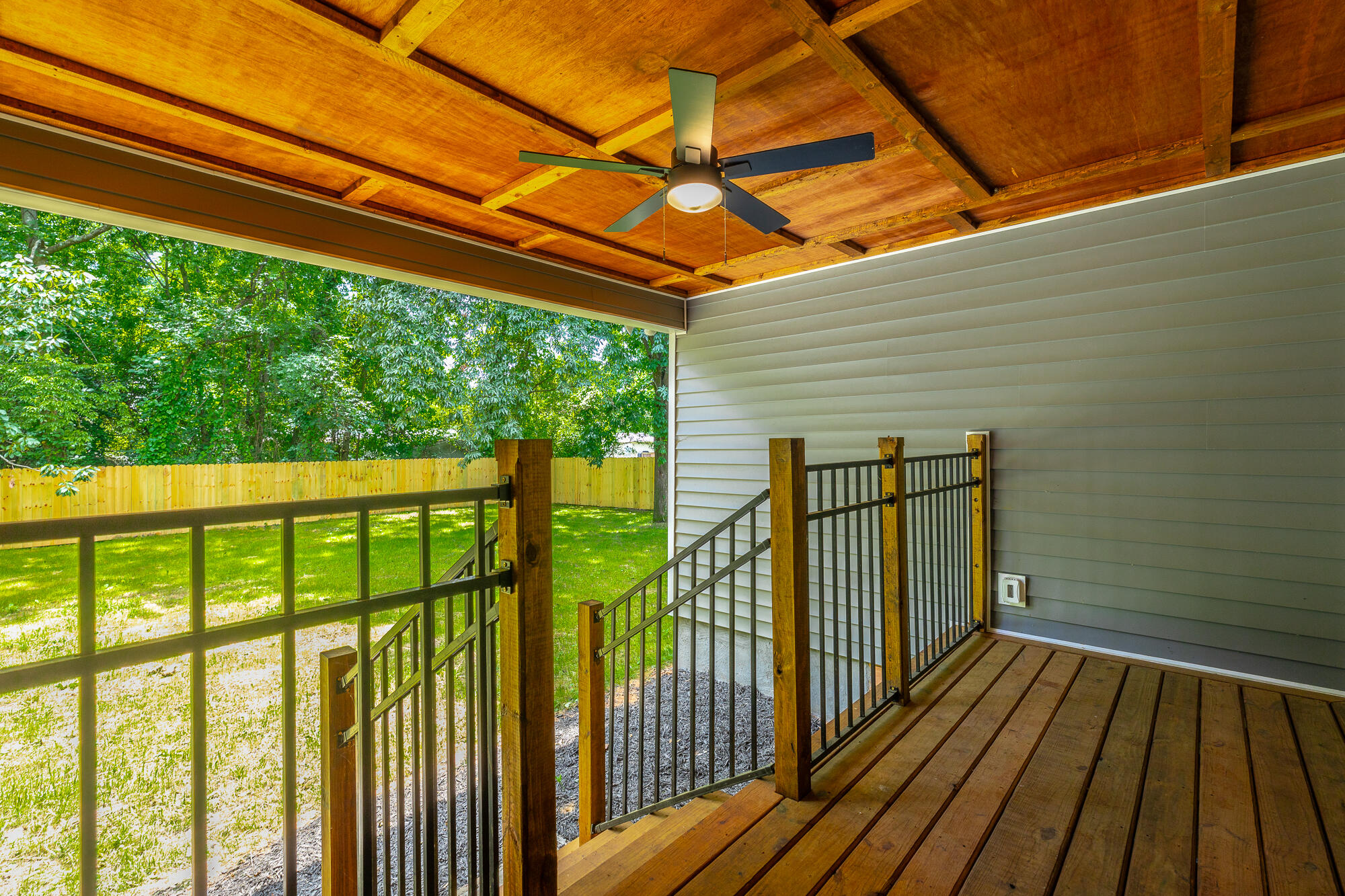 8430 Springfield Road Soddy Daisy, TN 37379 - Photo 37 of 53 8340 Springfield Road HD-32