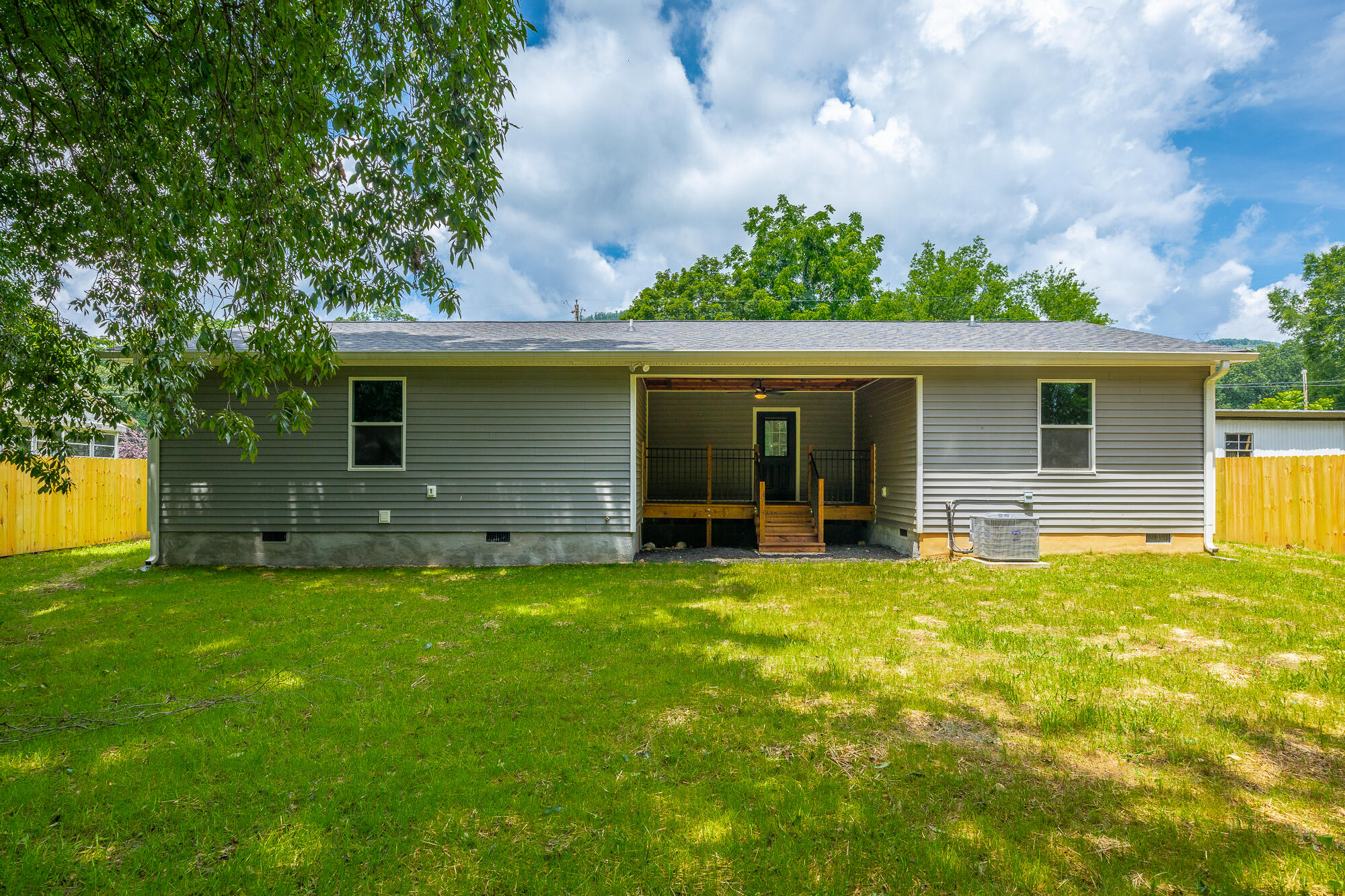 8430 Springfield Road Soddy Daisy, TN 37379 - Photo 40 of 53 8340 Springfield Road HD-36
