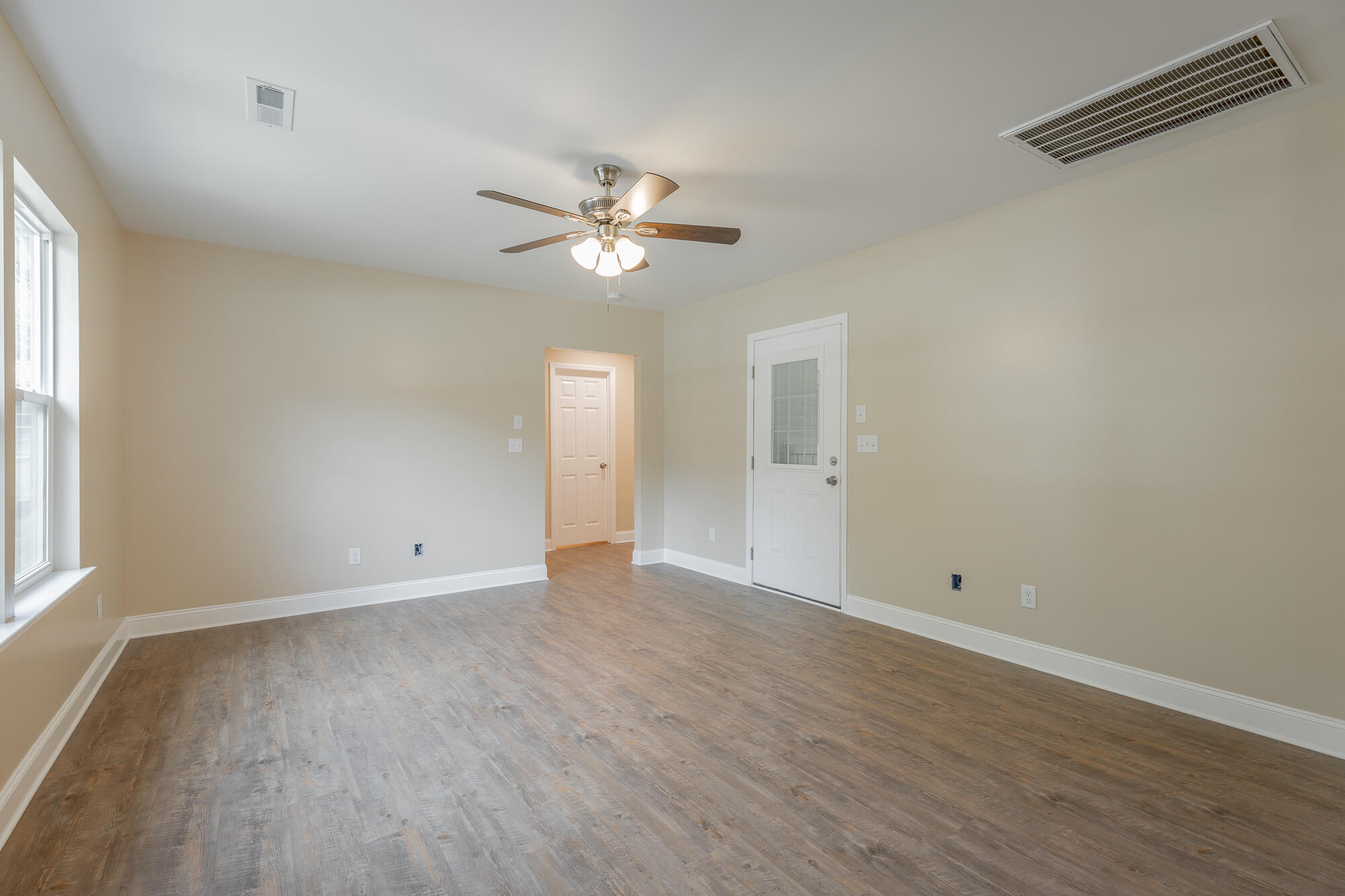 8430 Springfield Road Soddy Daisy, TN 37379 - Photo 8 of 53 8340 Springfield Road HD-3