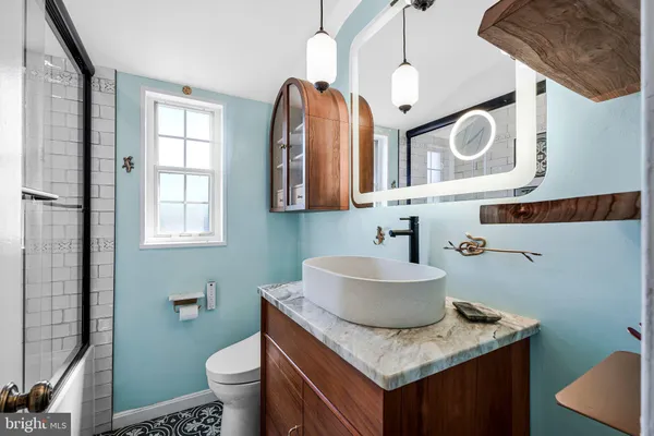 $2,995 | 3719 Ingalls Avenue, Alexandria, VA 22302