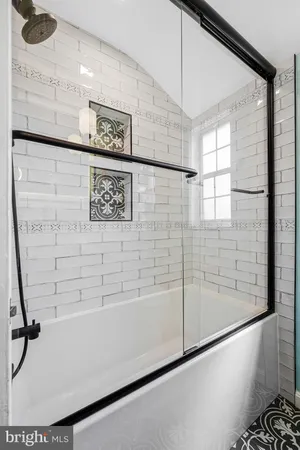 $2,995 | 3719 Ingalls Avenue, Alexandria, VA 22302