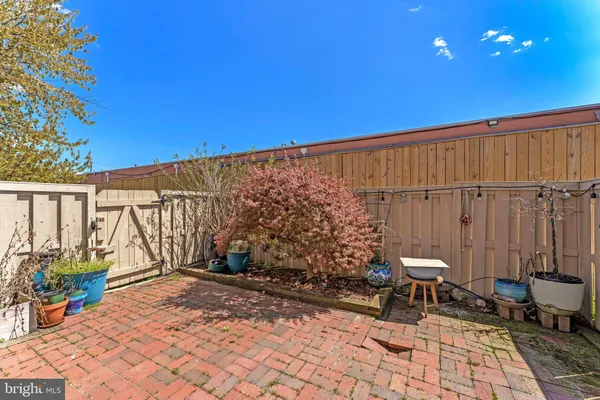 $2,995 | 3719 Ingalls Avenue, Alexandria, VA 22302