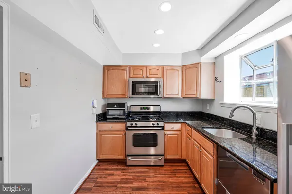 $2,995 | 3719 Ingalls Avenue, Alexandria, VA 22302