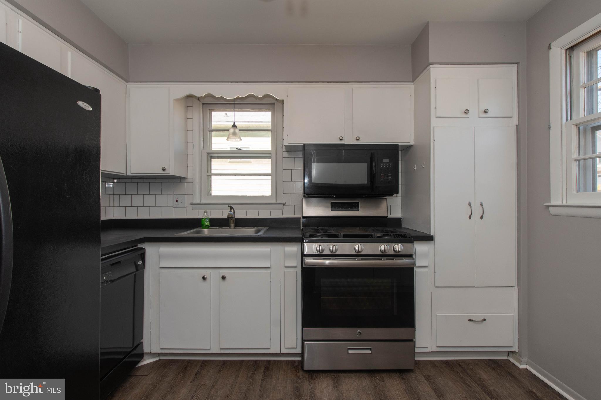 8200 Bon Air Road Baltimore, MD 21234 - Photo 15 of 57