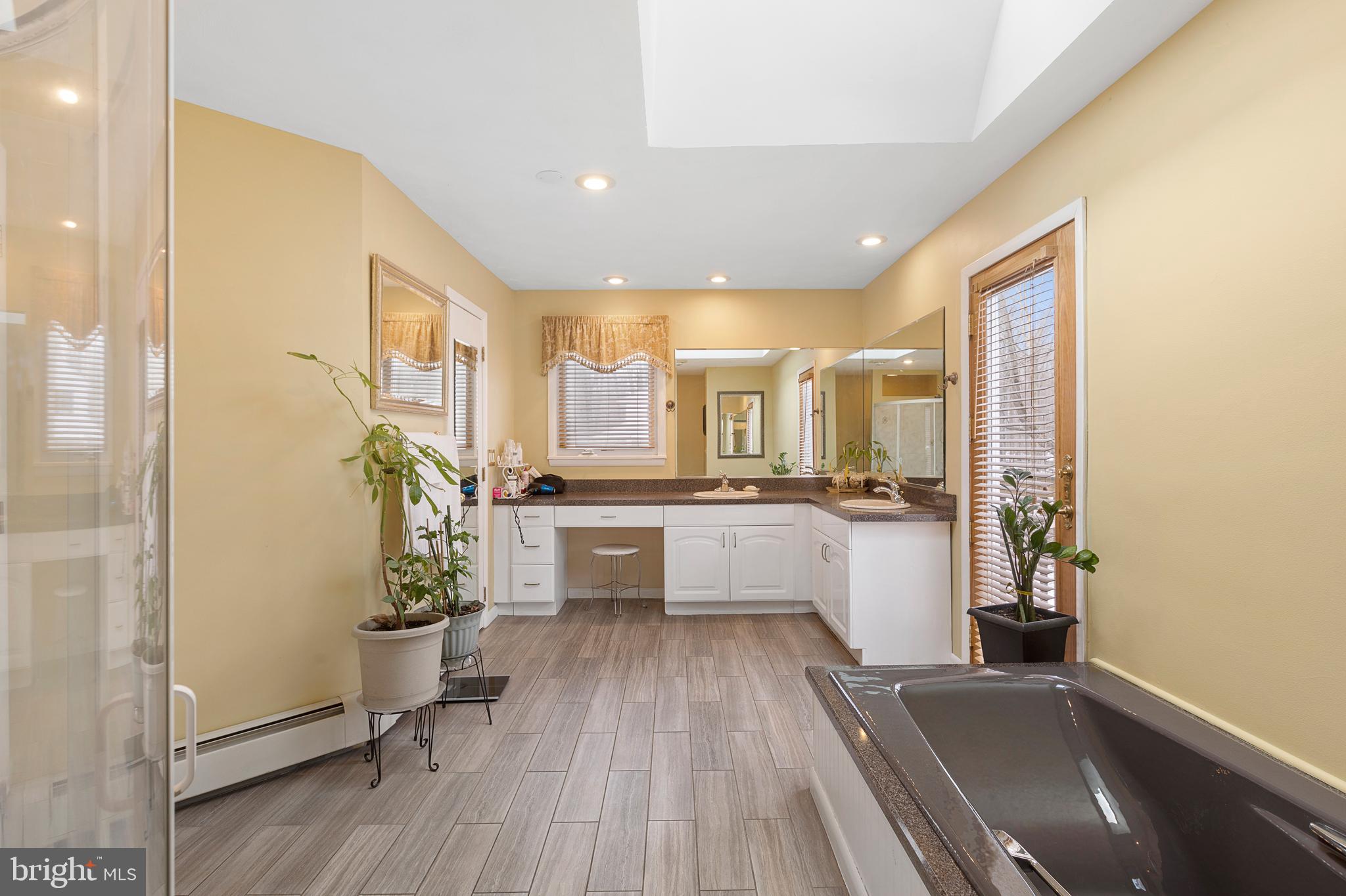55 Tindall Road Robbinsville, NJ 08691 - Photo 16 of 38 Gallery Image 16