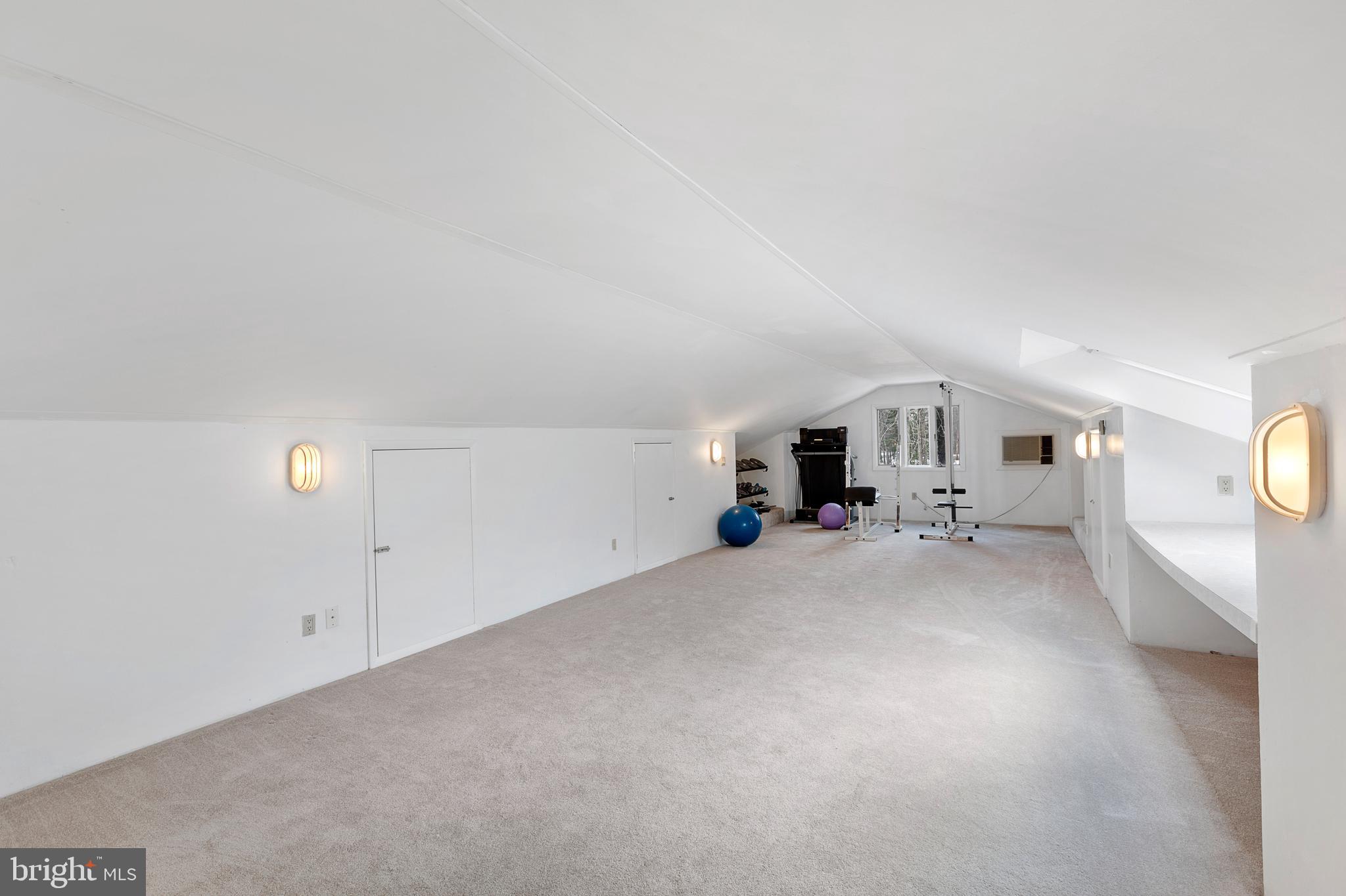 55 Tindall Road Robbinsville, NJ 08691 - Photo 29 of 38 Gallery Image 29