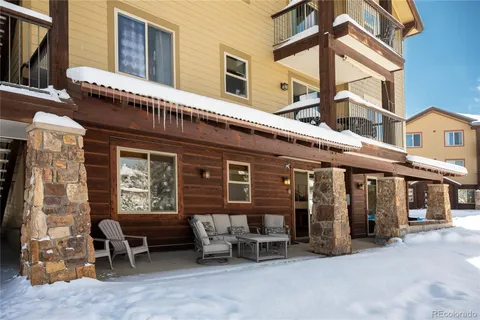 $1,180,000 | 801 Trailhead Circle, Unit 813, Winter Park, CO 80482