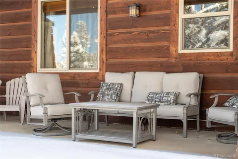 $1,180,000 | 801 Trailhead Circle, Unit 813, Winter Park, CO 80482