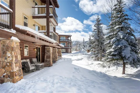 $1,180,000 | 801 Trailhead Circle, Unit 813, Winter Park, CO 80482