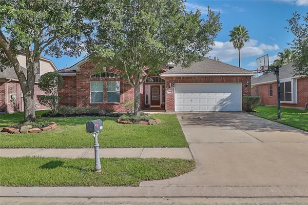$2,350 | 15318 Bent Twig Way, Cypress, TX 77433