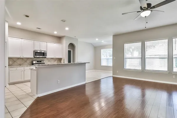 $2,350 | 15318 Bent Twig Way, Cypress, TX 77433