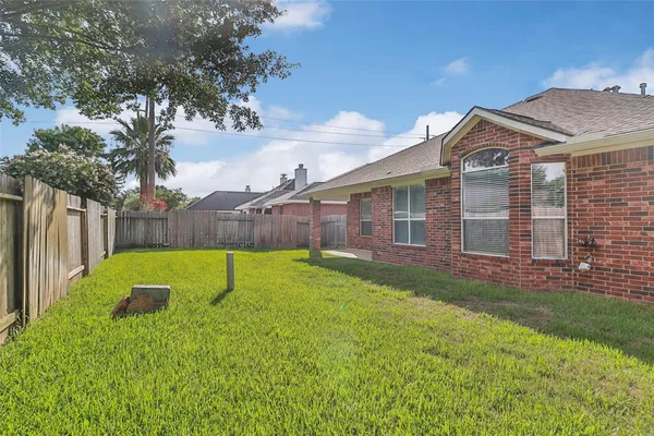 $2,350 | 15318 Bent Twig Way, Cypress, TX 77433