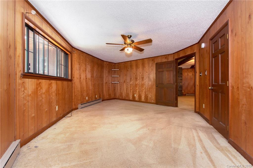 19 Hickory Tree Road Asheville, NC 28805 - Photo 19 of 30 Gallery Image 19