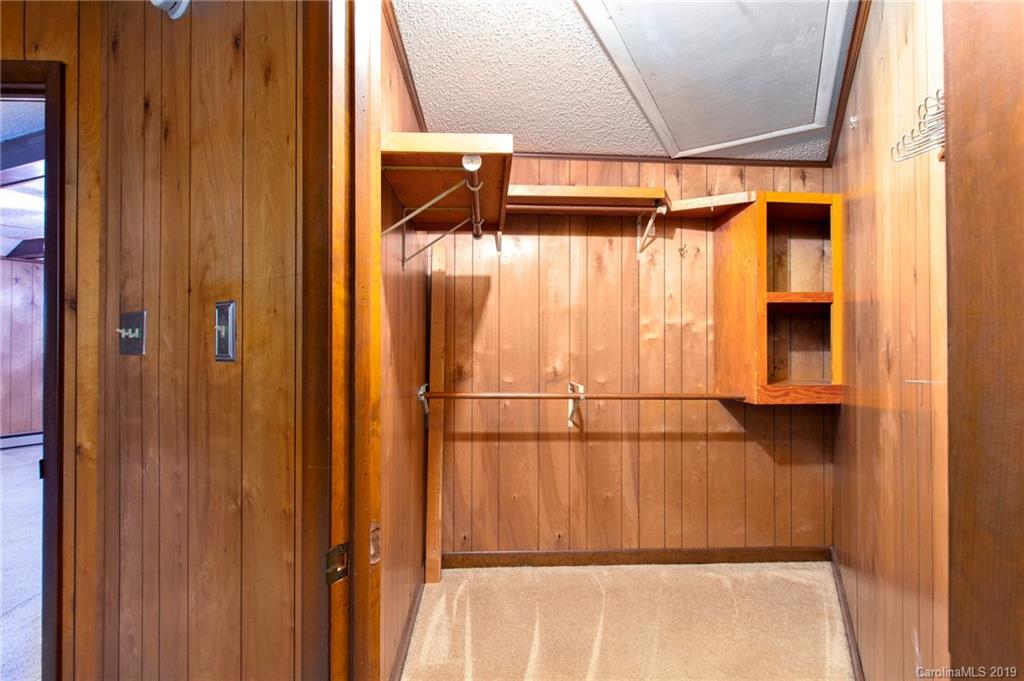 19 Hickory Tree Road Asheville, NC 28805 - Photo 20 of 30 Gallery Image 20