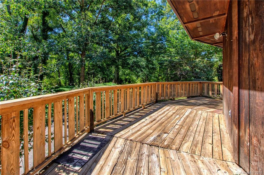 19 Hickory Tree Road Asheville, NC 28805 - Photo 3 of 30 Gallery Image 3