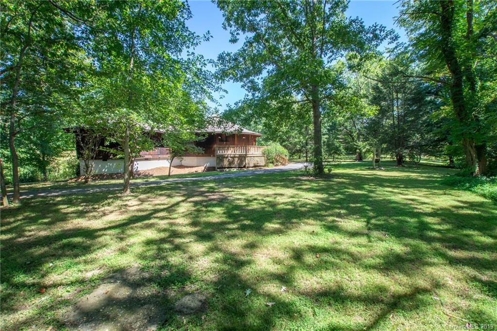 19 Hickory Tree Road Asheville, NC 28805 - Photo 5 of 30 Gallery Image 5