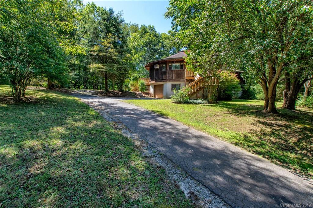 19 Hickory Tree Road Asheville, NC 28805 - Photo 6 of 30 Gallery Image 6