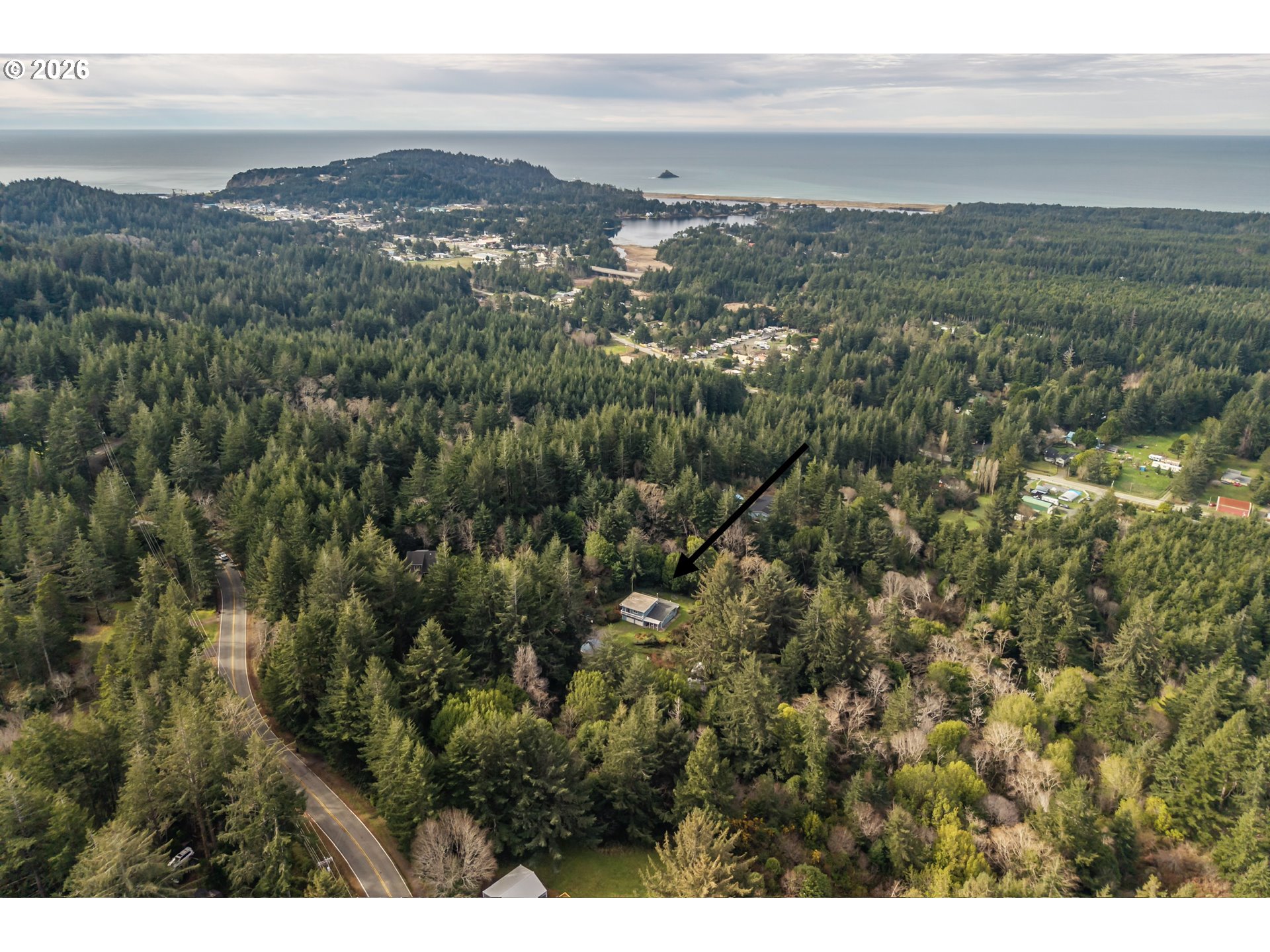 42528 Hensley Hill Road Port Orford, OR 97465 - Photo 26 of 37 a view of city and mountain