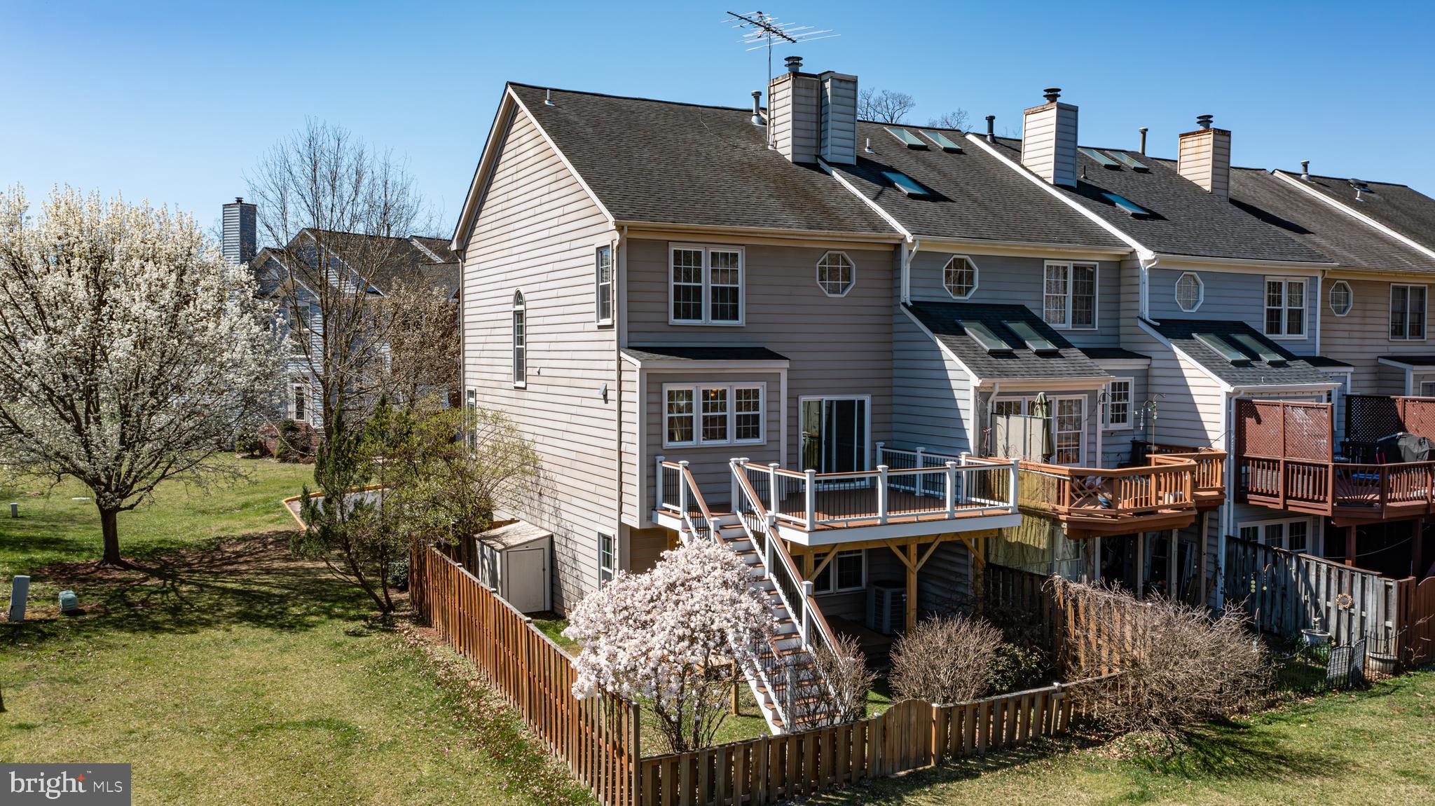 20334 Burnley Square Sterling, VA 20165 - Photo 4 of 57 a front view of a house with balcony