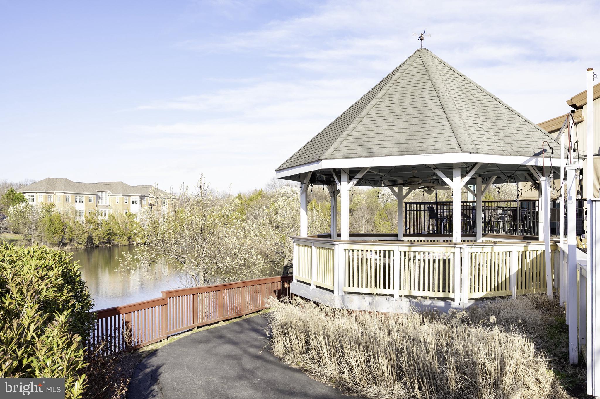20334 Burnley Square Sterling, VA 20165 - Photo 55 of 57 an aerial view of a house with a yard
