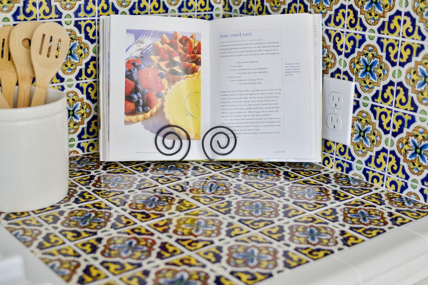 532 Bayview Drive Aptos, CA 95003 - Photo 21 of 47 a view of door with wooden wall