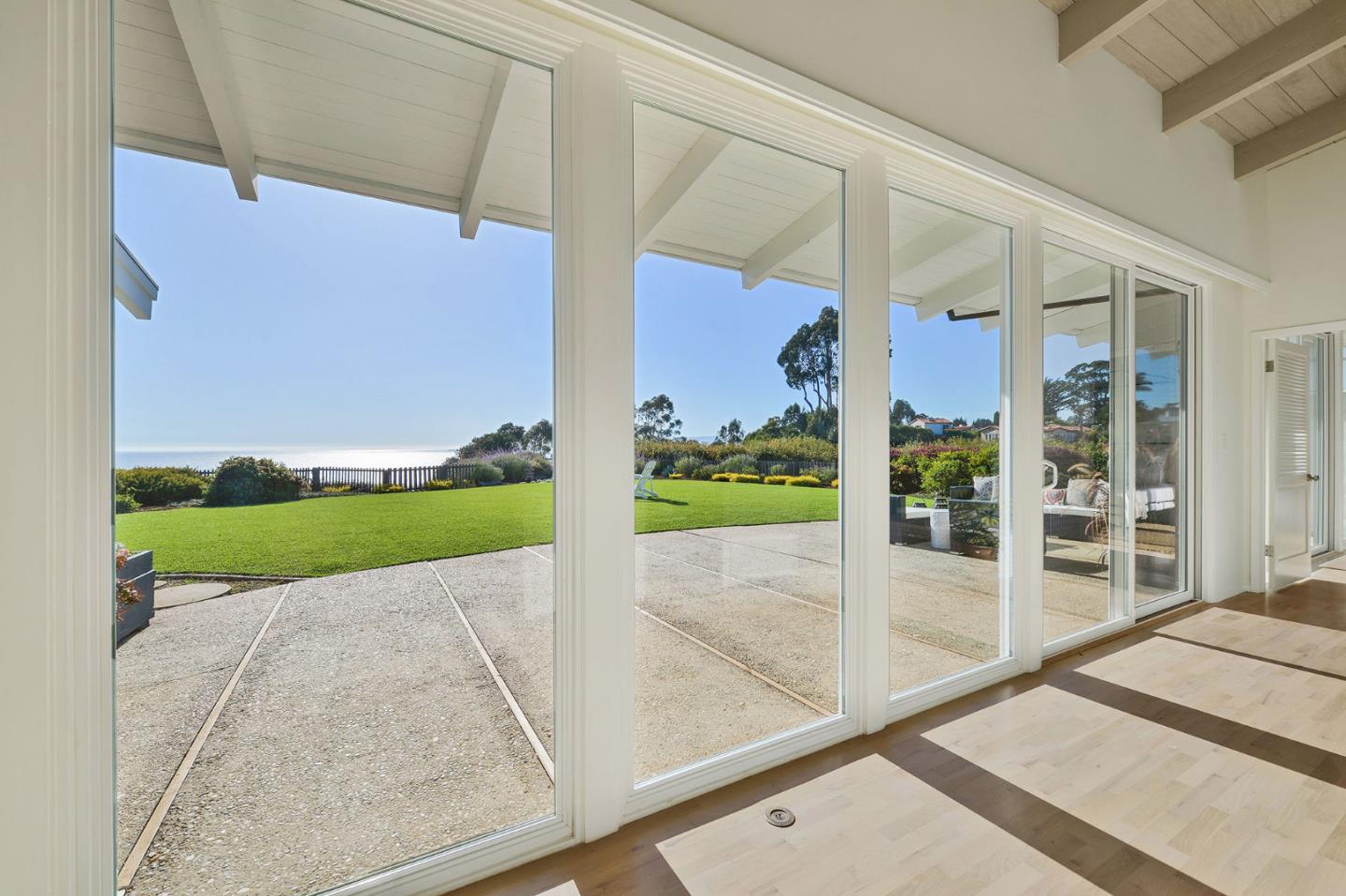 532 Bayview Drive Aptos, CA 95003 - Photo 6 of 47