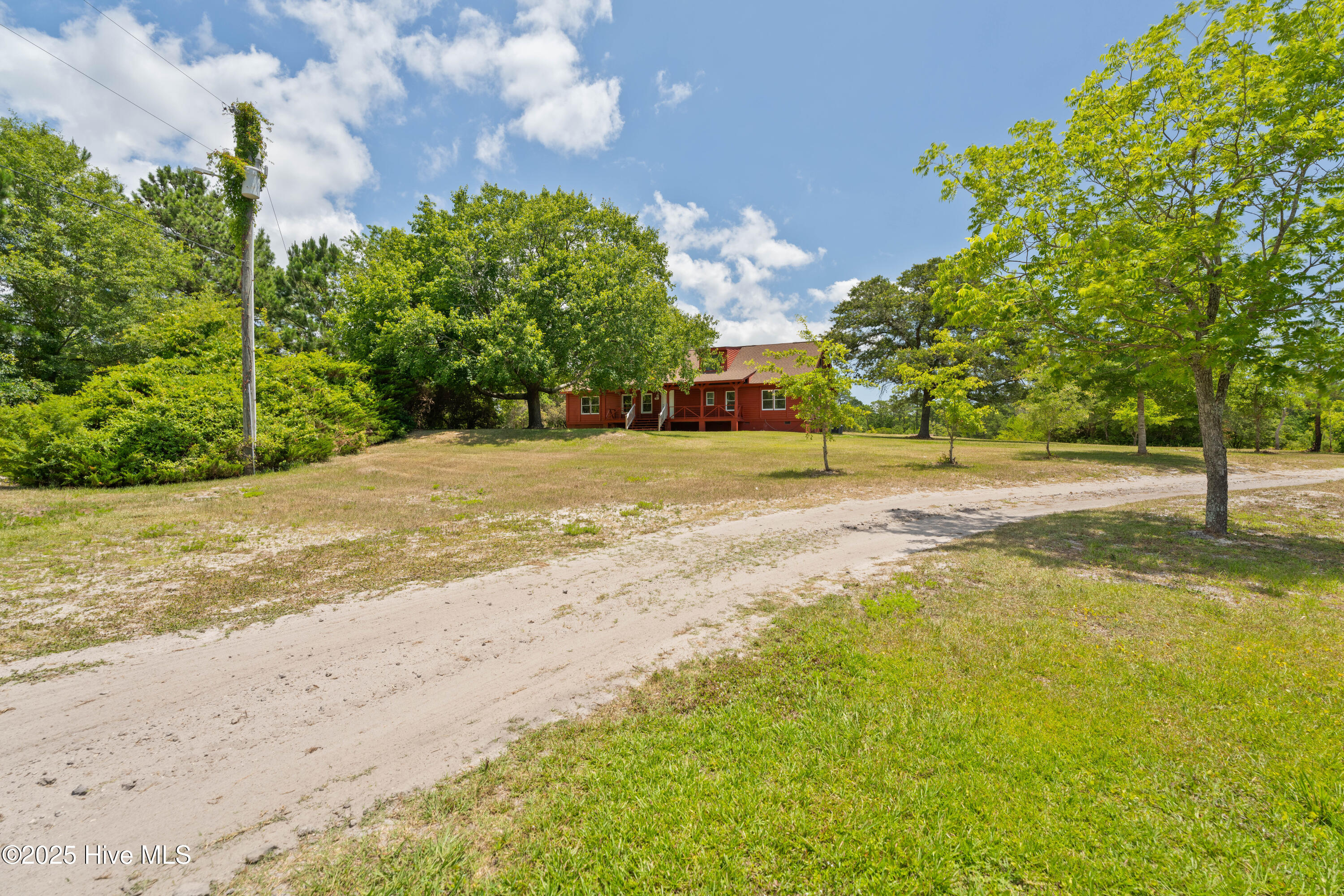 521 Highway 172 Hubert, NC 28539 - Photo 2 of 24 521 Hwy 172-2