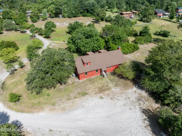 $2,000 | 521 Highway 172, Hubert, NC 28539