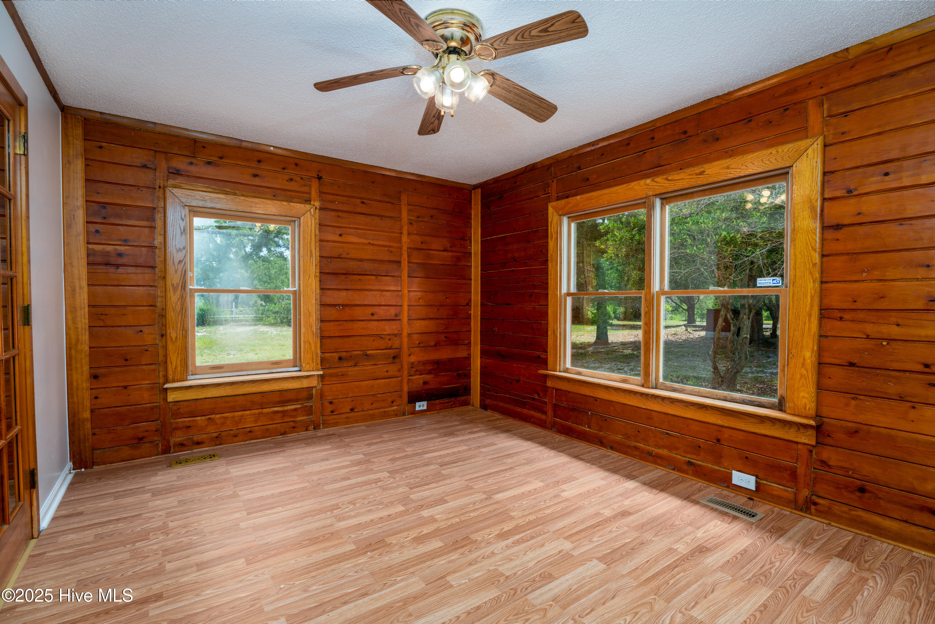 521 Highway 172 Hubert, NC 28539 - Photo 5 of 24 521 Hwy 172-5