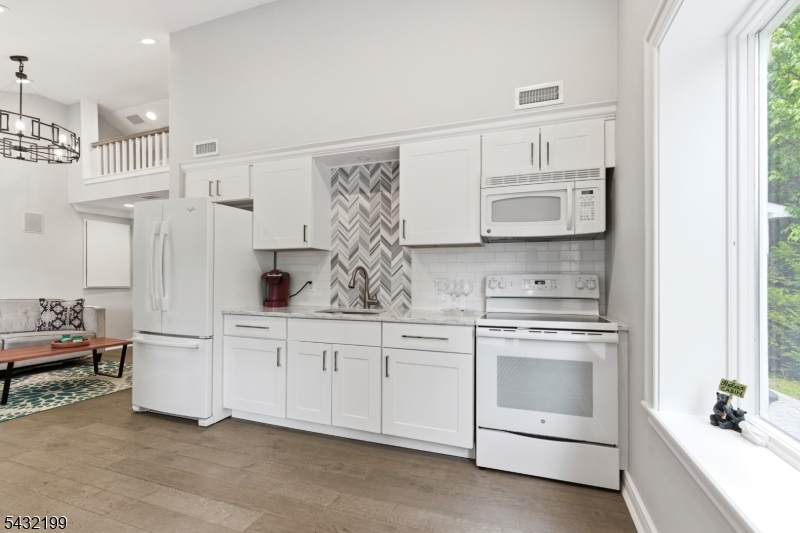 5346 Berkshire Valley Road Oak Ridge, NJ 07438 - Photo 17 of 30