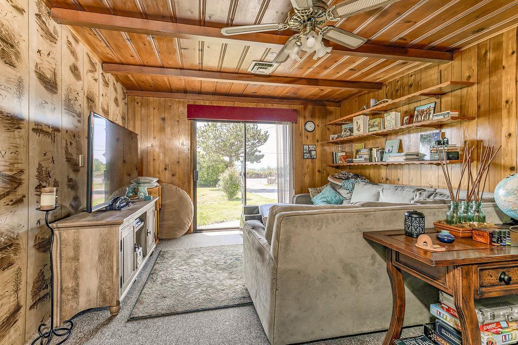 840 South Valley View Road Ashland, OR 97520 - Photo 14 of 31 Additional Photo