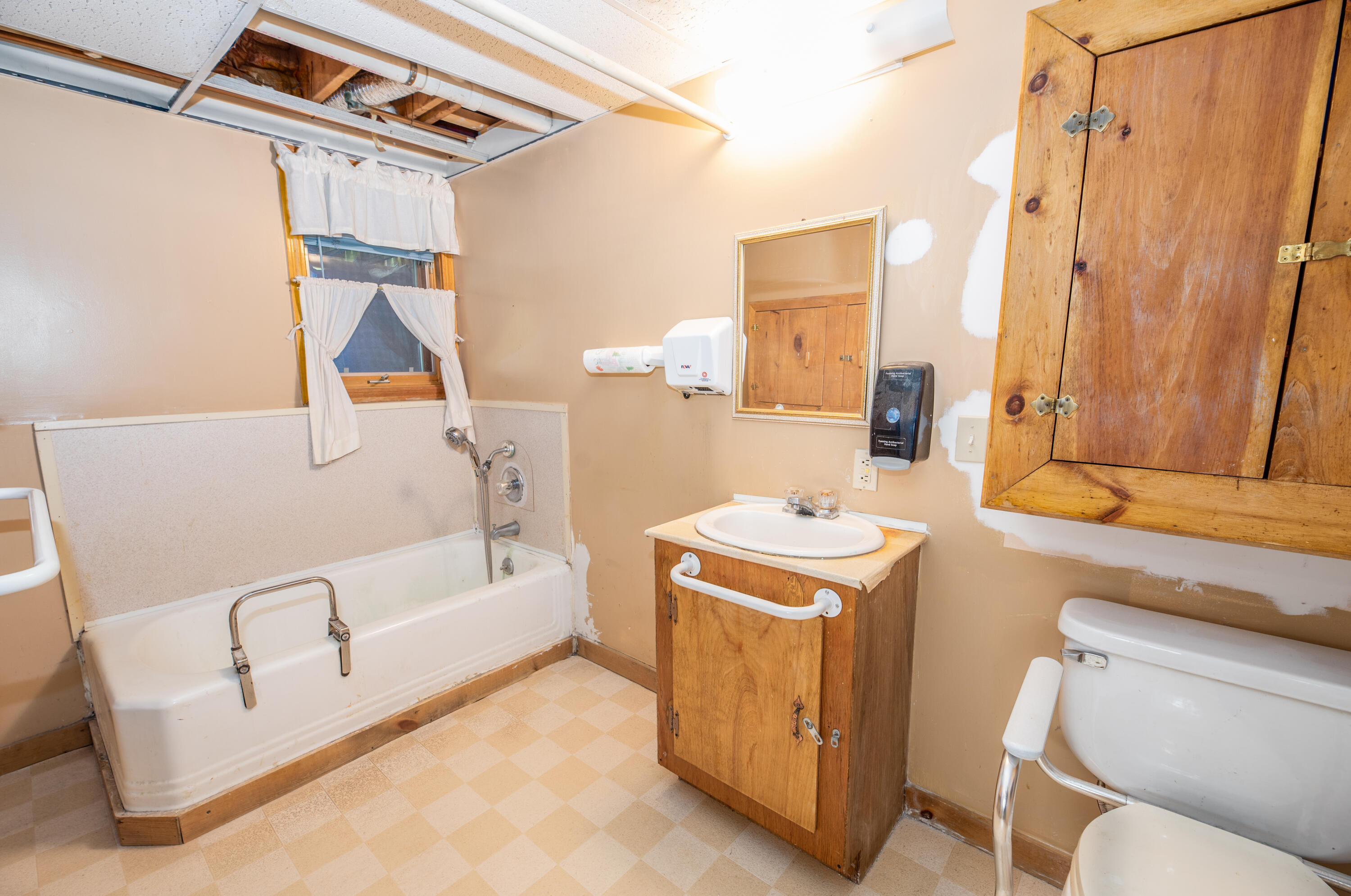198 Birmingham Road Augusta, ME 04330 - Photo 20 of 27 Interior17