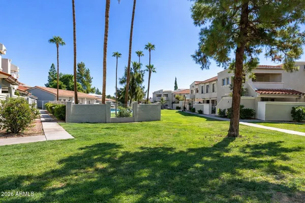 $309,900 | 850 South River Drive, Unit 2046, Tempe, AZ 85281