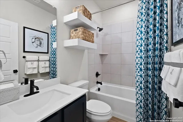 a view of a bathroom