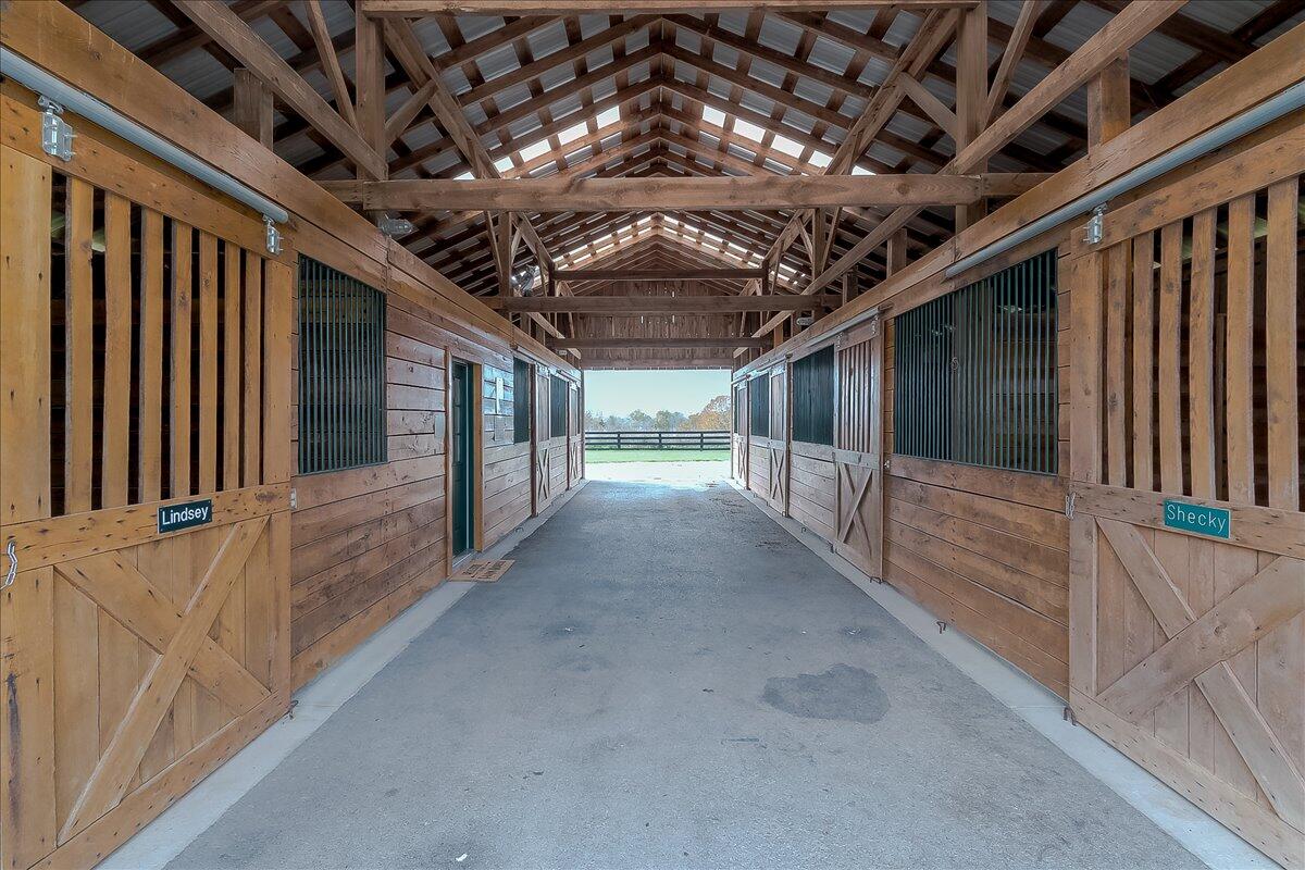 1186 Willis Branch Road Richmond, KY 40475 - Photo 6 of 24 06-3-1