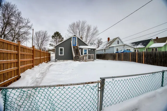 $99,500 | 114 East 17th Street, Hibbing, MN 55746