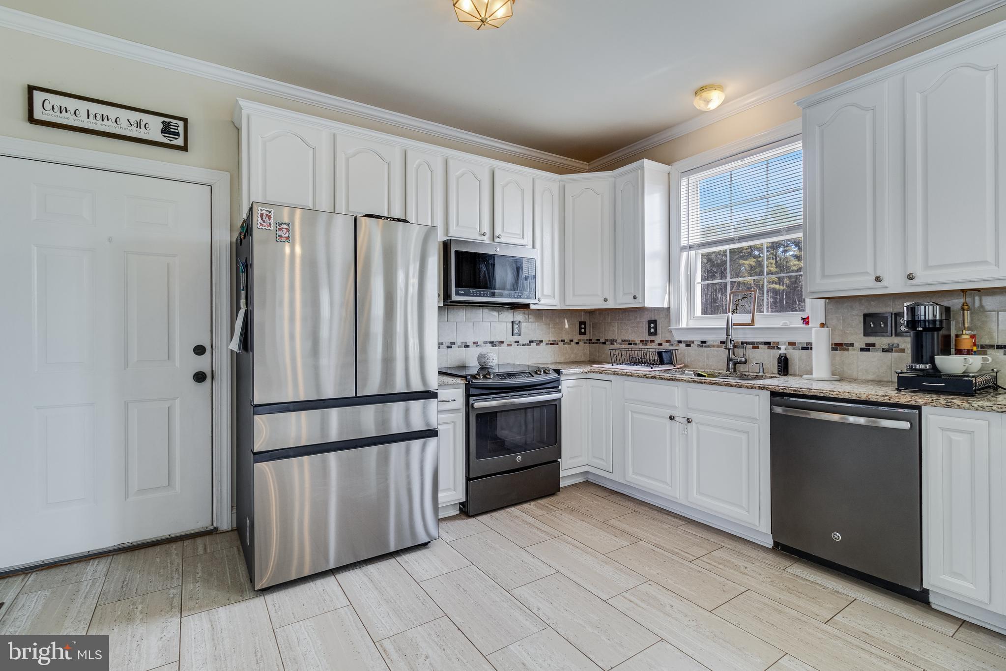 20960 Olen Mattingly Road Avenue, MD 20609 - Photo 7 of 33
