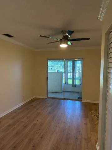 $1,425 | 20 Abbey Lane, Unit 204, Delray Beach, FL 33446