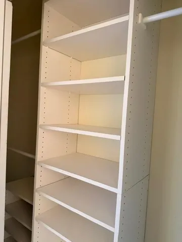 $1,425 | 20 Abbey Lane, Unit 204, Delray Beach, FL 33446