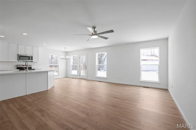 $349,900 | 14 Fairmount Grv Drive, St. Peters, MO 63376