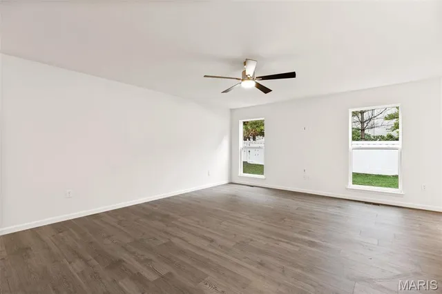 $329,900 | 14 Fairmount Grv Drive, St. Peters, MO 63376