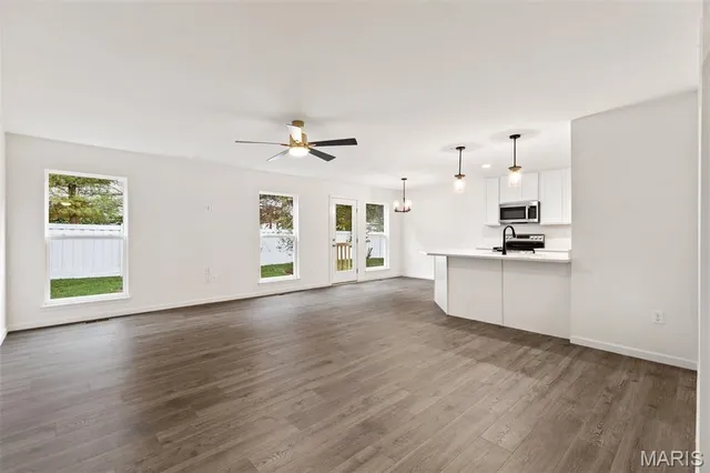 $329,900 | 14 Fairmount Grv Drive, St. Peters, MO 63376