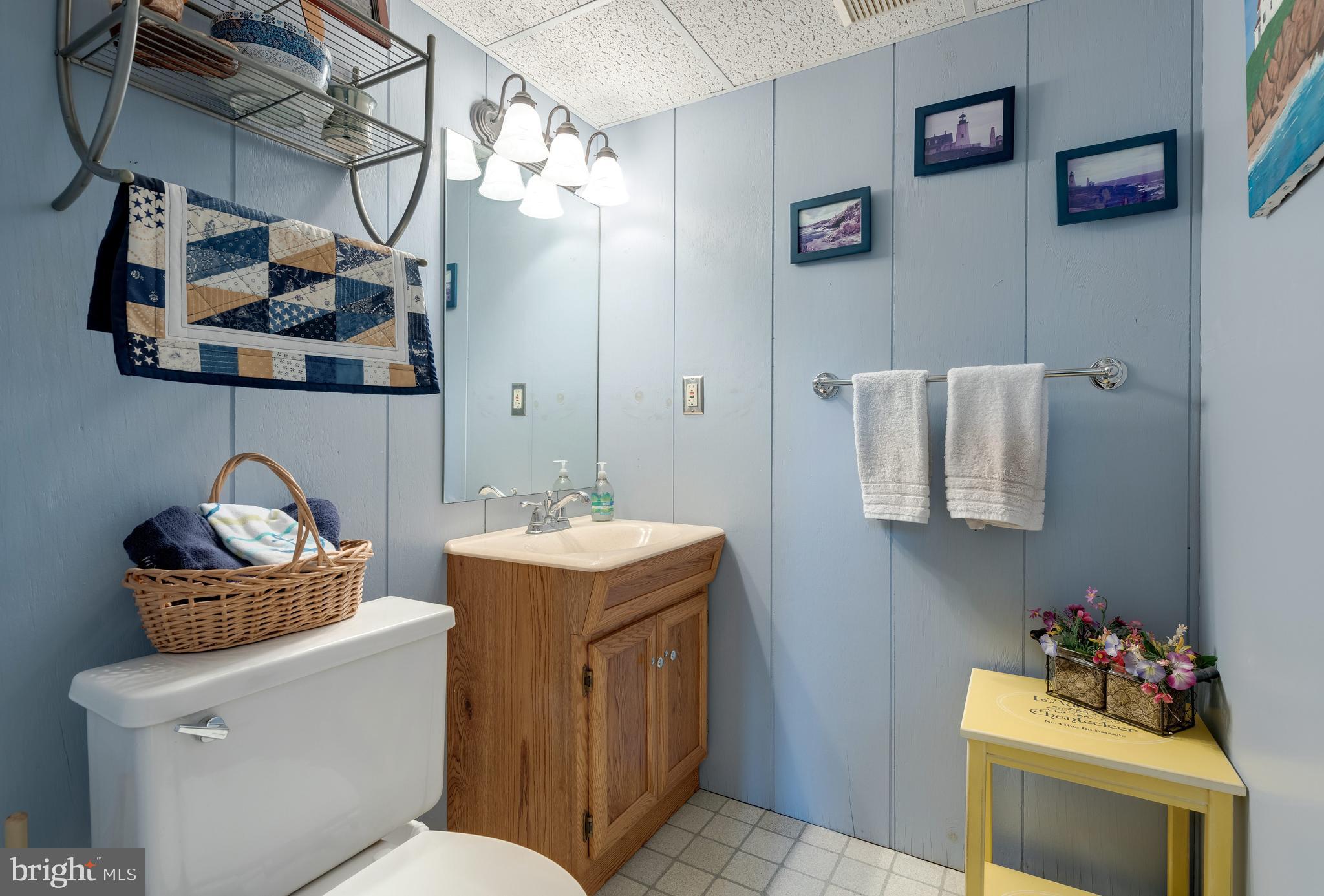 475 Byers Road Chester Springs, PA 19425 - Photo 33 of 40 Powder Room