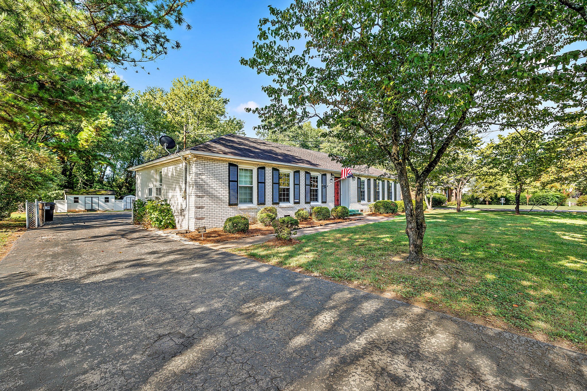 1907 Ransom Drive Murfreesboro, TN 37130 - Photo 3 of 35 Gallery Image 3