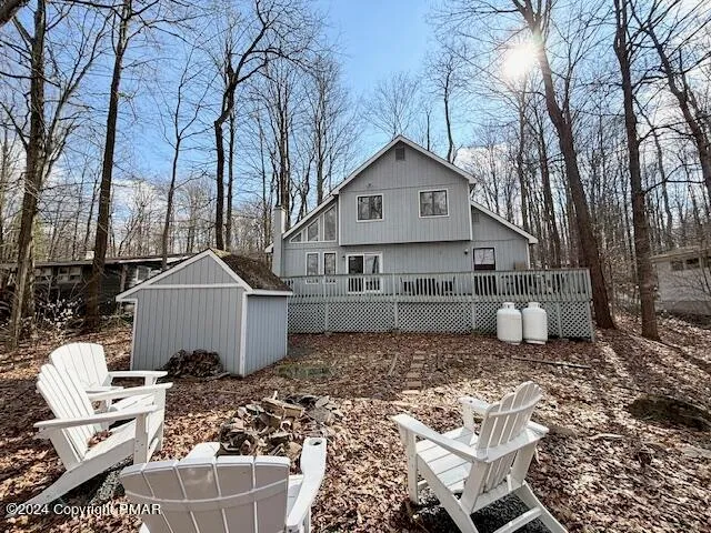 $299,900 | 111 Mohican Trail, Pocono Lake, PA 18347